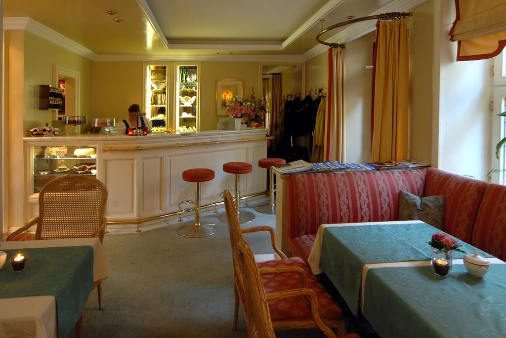 Hotel Buerger Palais Ansbach Esterno foto